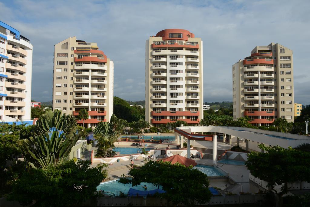 Playa Almendro Resort トンスパ エクステリア 写真