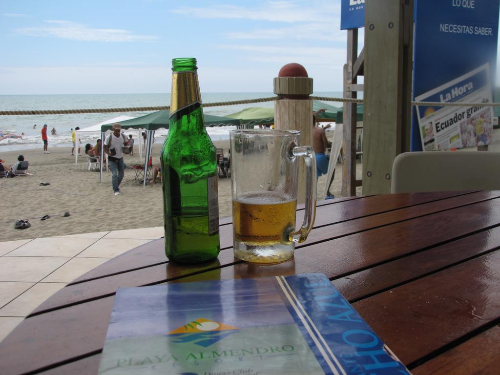 Playa Almendro Resort トンスパ エクステリア 写真