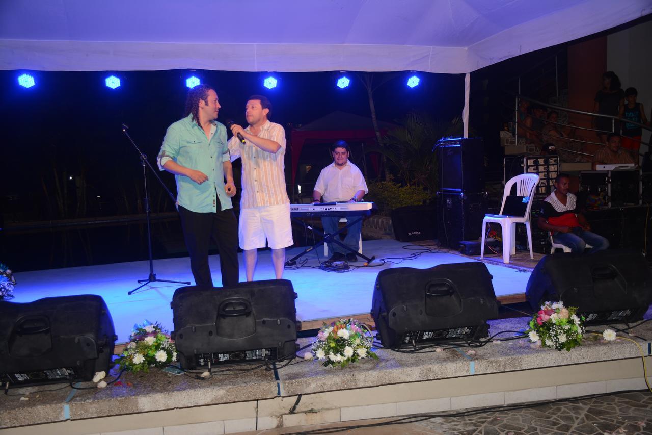 Playa Almendro Resort トンスパ エクステリア 写真